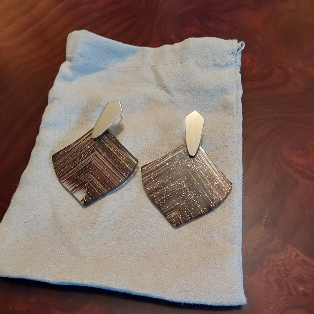 Kendra Scott Astoria Gold Drop Brown Dusted Glass Earrings